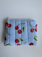 Niebieski portfelik w wiśnie - obrazek 5