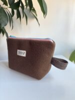 Kosmetyczka brązowa mała