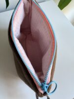 Kosmetyczka brązowa mała - obrazek 2