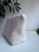 Beżowa mała kosmetyczka - obrazek 2