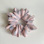 Pastelowa gumka w paski