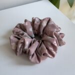 Różowa gumka w kwiatki