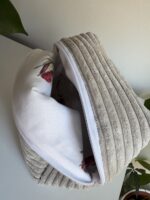 Kosmetyczka z materiałów tapicerskich z odzysku – styl i ekologia w jednym - obrazek 2