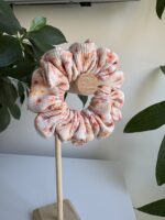 Mała pastelowa gumka w kwiatki