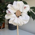 Mała gumka w wisienki