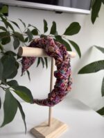 Bordowa korona opaska w kwiaty - obrazek 3