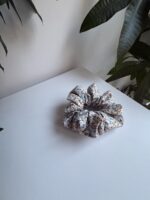 Gumka w niebieskie kwiatki - obrazek 3