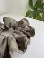 Wełniana haftowana gumka