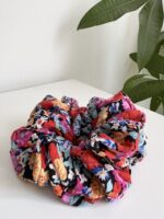 Kolorowa gumka w kwiaty - maxi