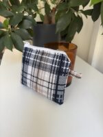 Portfelik w niebieską kratkę - obrazek 3
