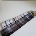 Breloczek w kratkę - brązowo - granatowy