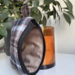 Portfelik w niebieską kratkę